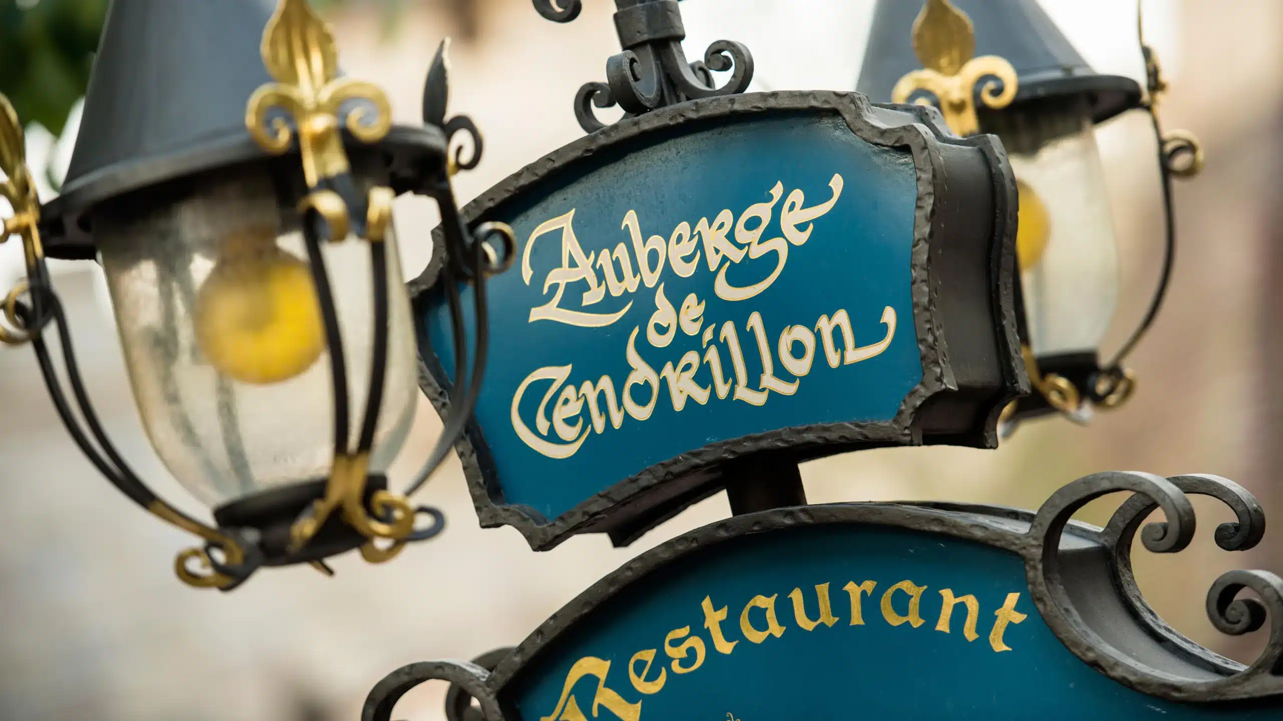 restaurants disneyland paris