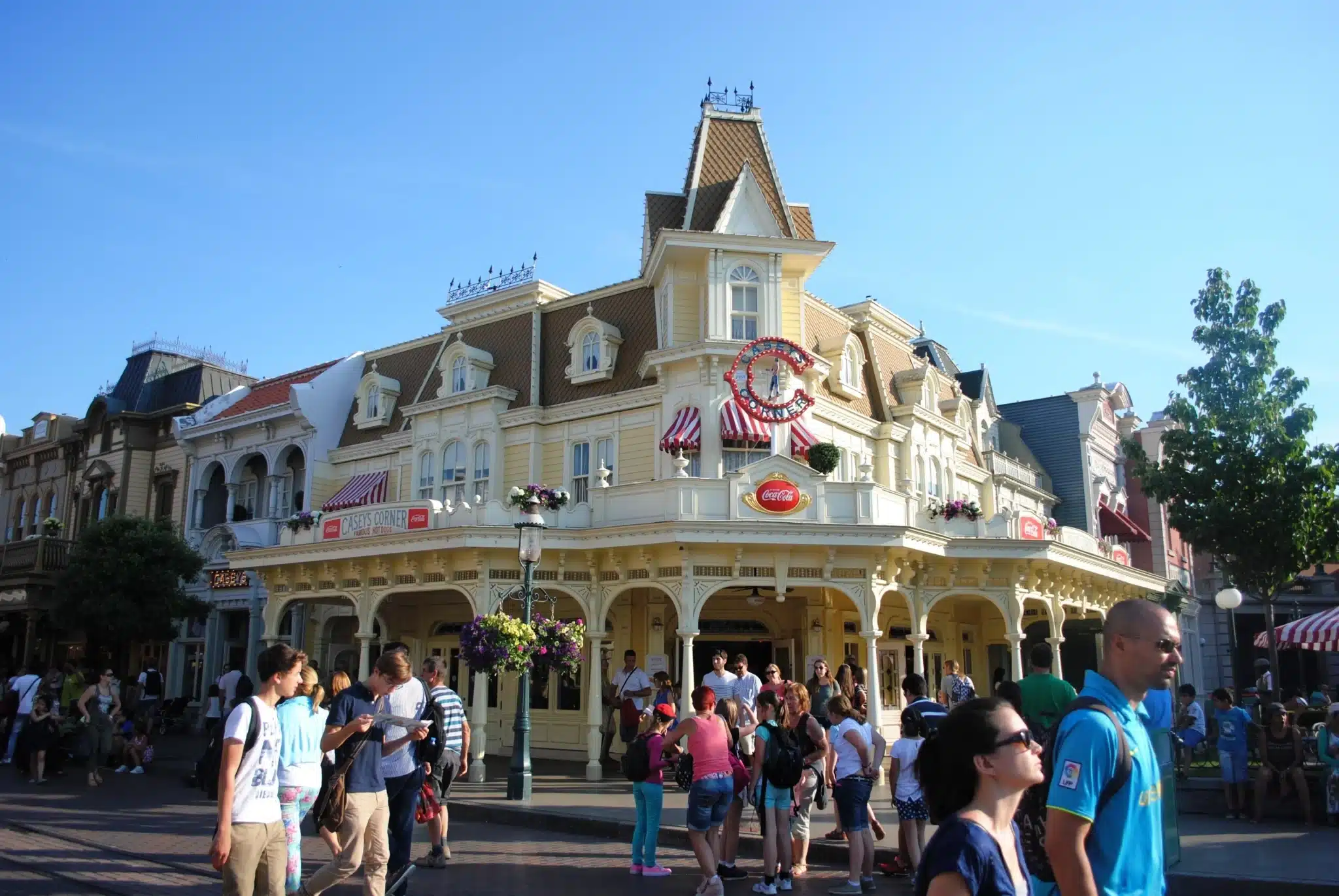 restaurants disneyland paris