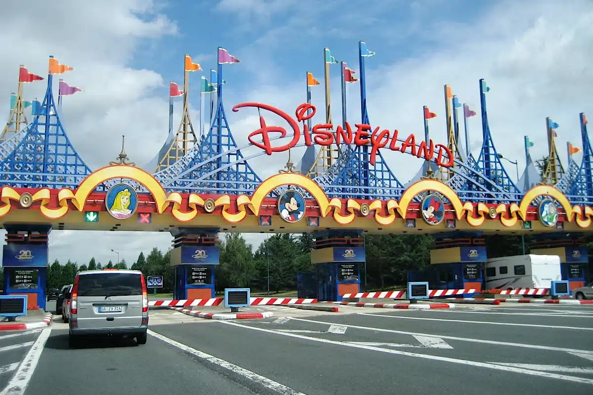 transports airbnb disneyland paris, rer a disneyland paris