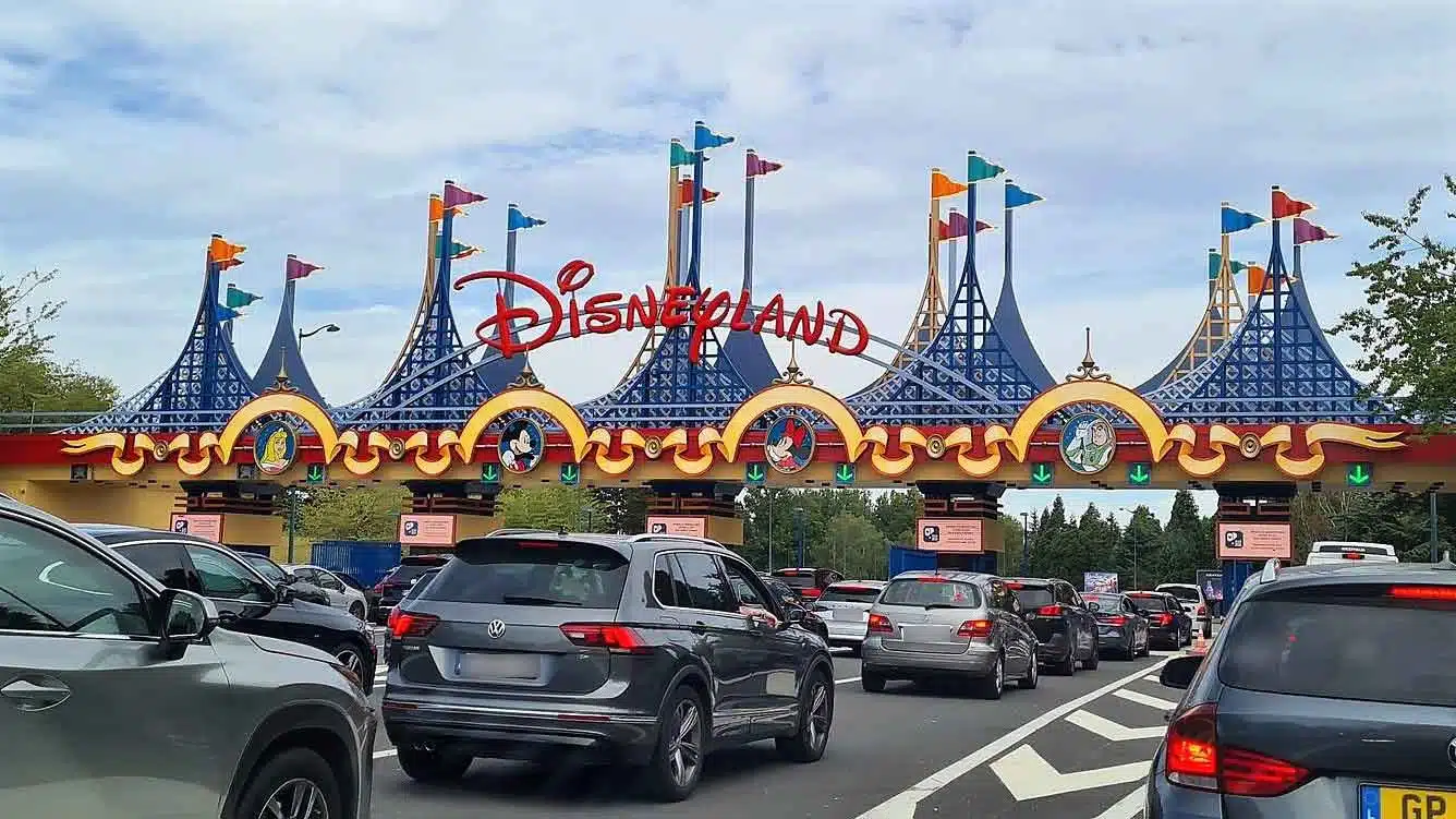 transports airbnb disneyland paris, rer a disneyland paris